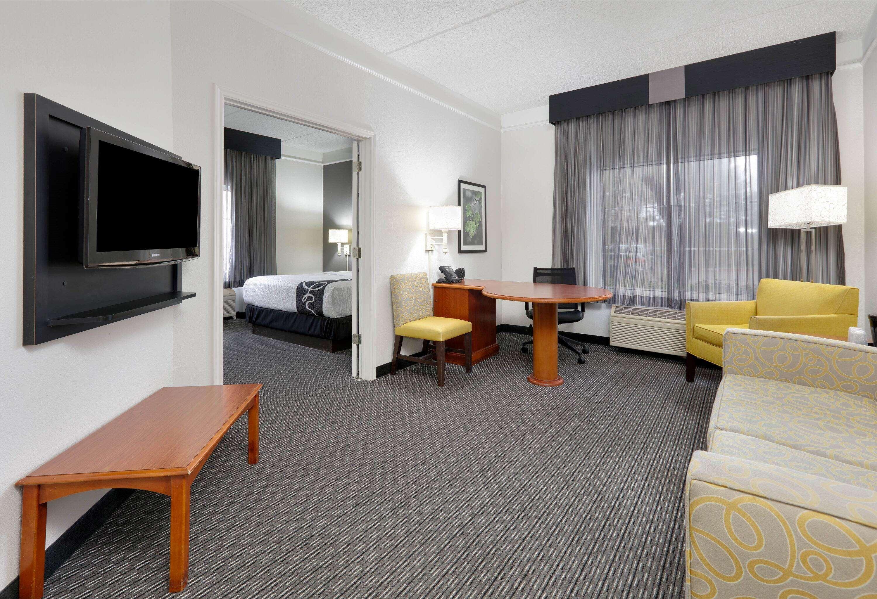 La Quinta By Wyndham Dallas North Central Экстерьер фото