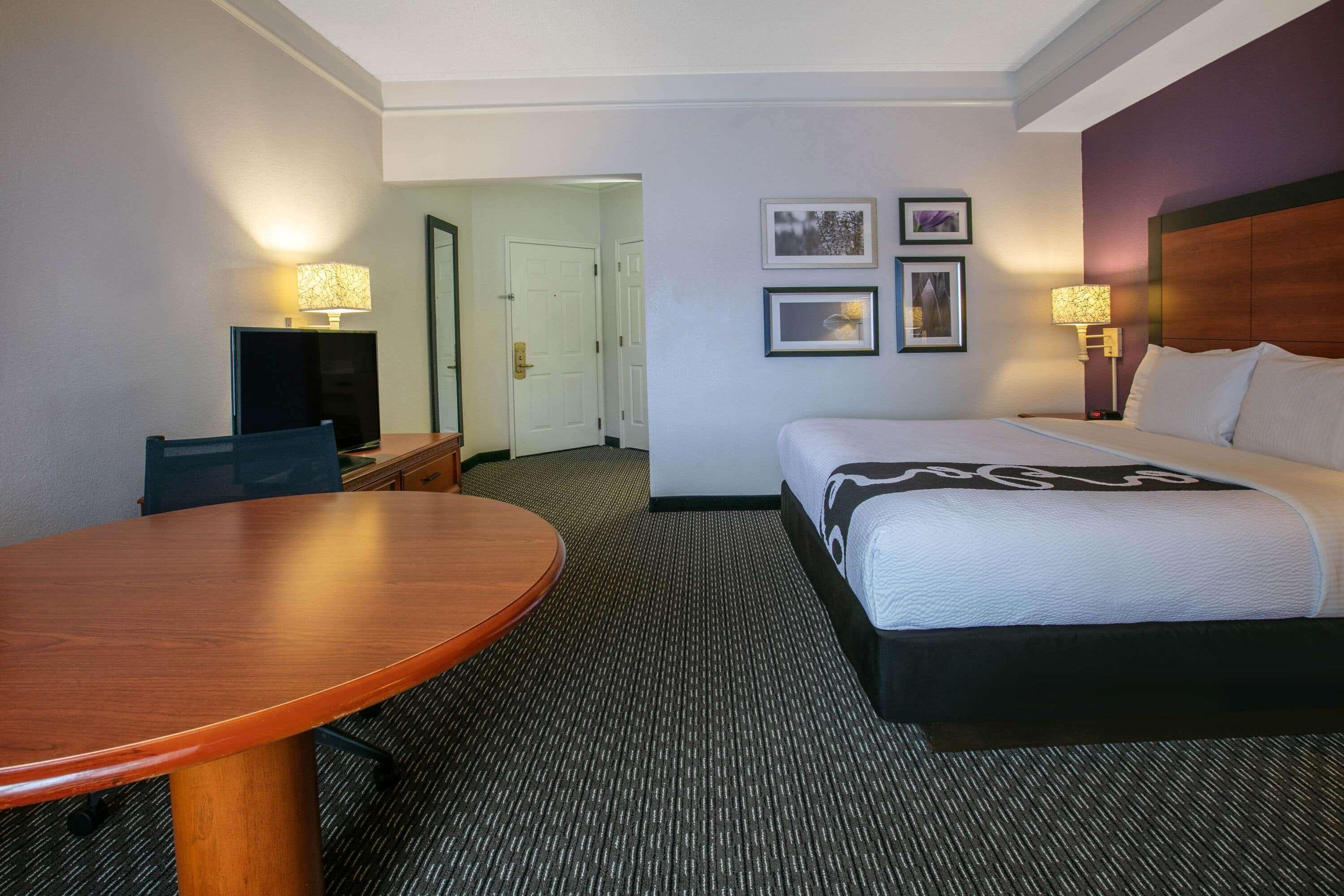 La Quinta By Wyndham Dallas North Central Экстерьер фото